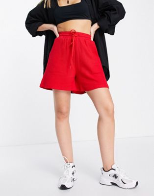 Urban Revivo pull on jersey shorts in red