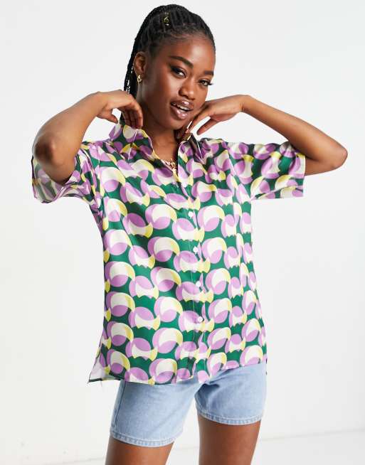 Urban Revivo relaxed shirt in retro bright print