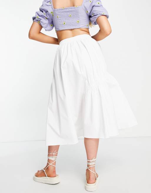 Urban Revivo ruching detail midi skirt in white, 2 of 4
