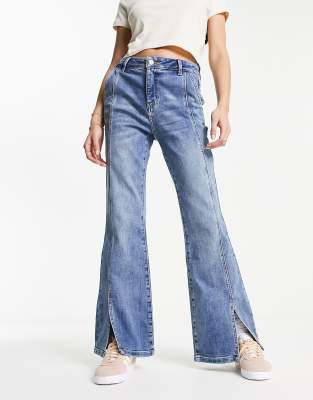 Urban Revivo Seam Detail Split Front Flared Jeans In Blue