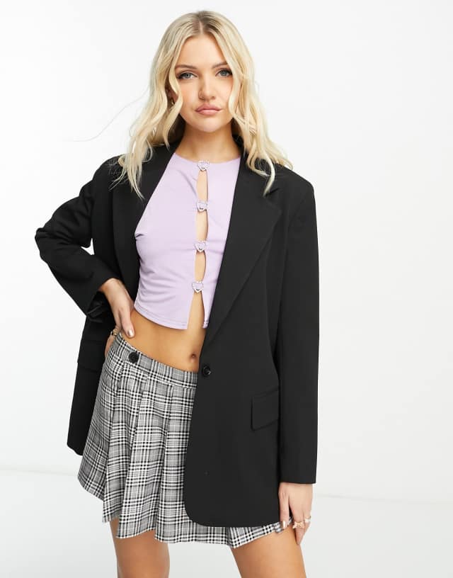 Urban Revivo structured oversized blazer in black