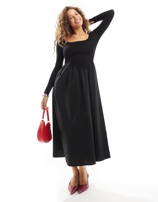 Urban Revivo - Vestito midi con gonna a ruota nera con scollo rotondo
