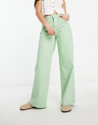 Urban Revivo wide leg jeans in pastel green - ASOS Price Checker