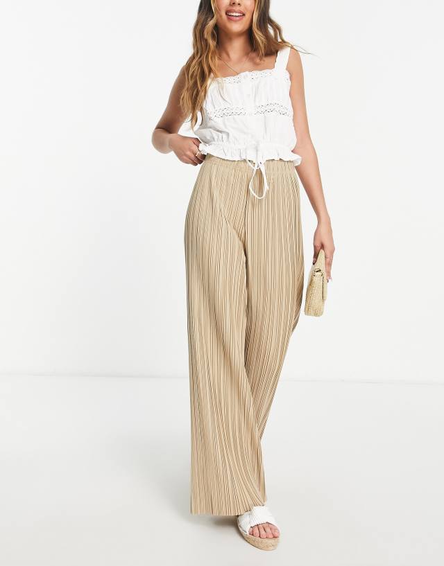 Urban Revivo - wide leg plisse trousers in beige