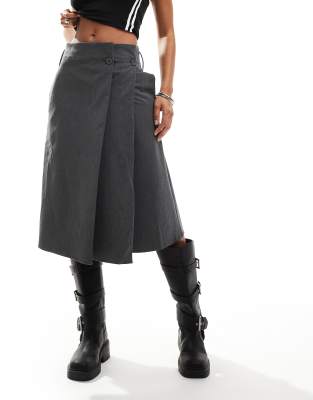 Shop Urban Revivo wrap awkward length midi skirt in school grey Online – Trendy & Affordable Fashion