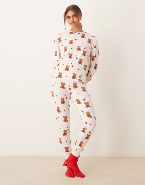 Urban Threads – Björnmönstrad pyjamas med långärmad överdel och byxor - view 1