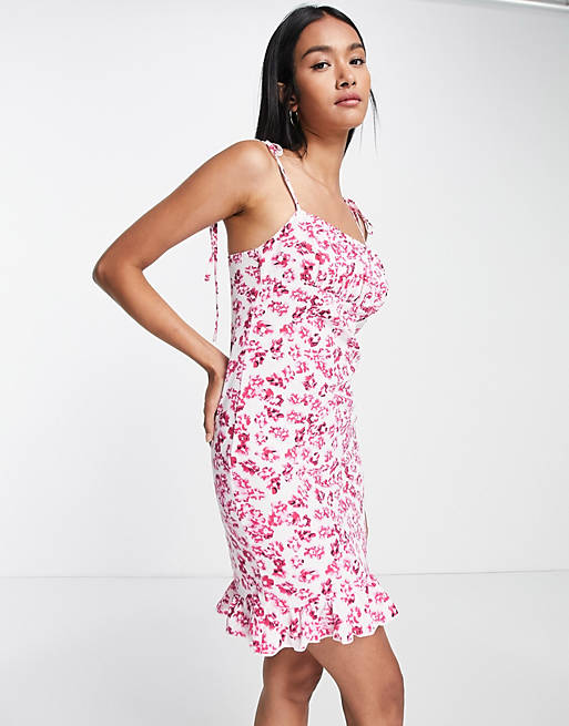 Urban Threads - Cami mini jurk met bandjes, gerimpelde buste en roze bloemenprint
