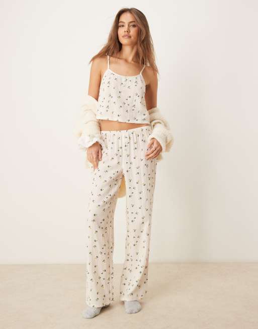 Urban Threads cheesecloth mini cami and pants pajama set in green floral print, 2 of 4