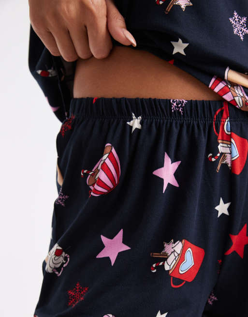 Urban Threads - Christmas - Pigiama blu navy con stampa di cioccolata calda composto da pantaloncini e top a maniche corte, 4 di 4