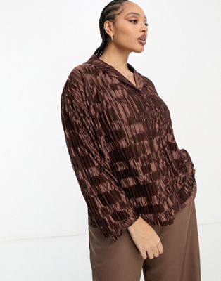 Urban Threads Curve satin plisse oversized shirt co-ord in chocolate brown - ASOS Price Checker