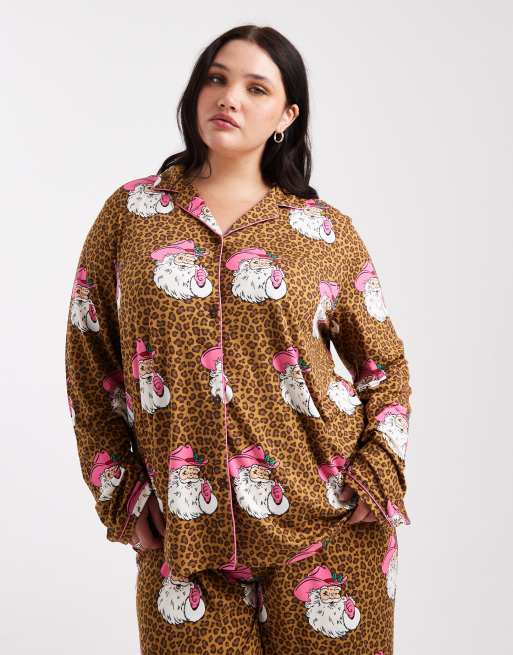 Urban Threads Curve Christmas Santa leopard print pajama set in brown