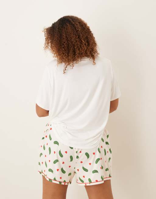 Urban Threads Curve – Dżersejowa piżama w pikle i serca: T-shirt i szorty, 4 z 4