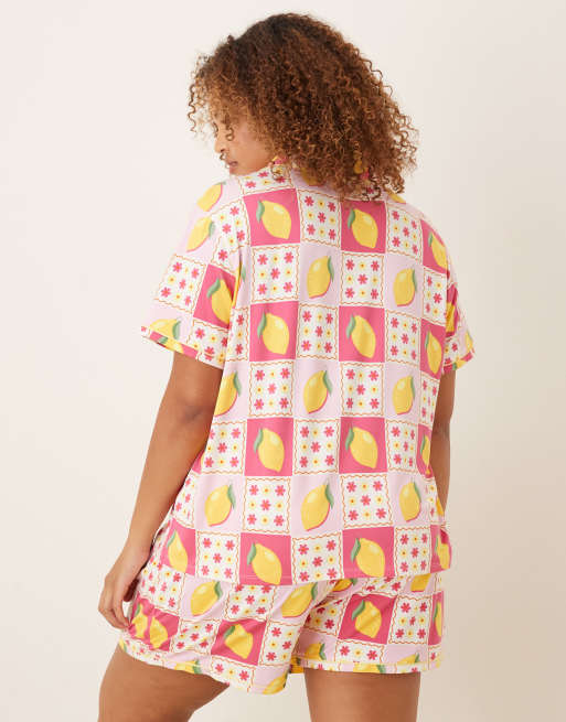 Urban Threads Curve jersey camp collar top and shorts pajama set in pink and yellow lemon print, 3 of 4