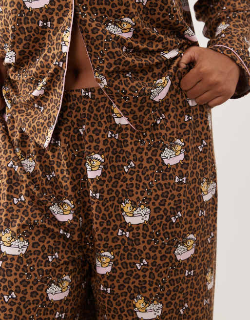 Urban Threads Curve long sleeve button up shirt and trousers pyjama set in leopard teddy in bath print, 4 of 4
