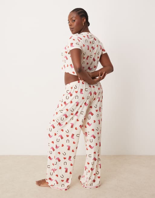 Urban Threads Curve poly t-shirt and trouser pyjama set in