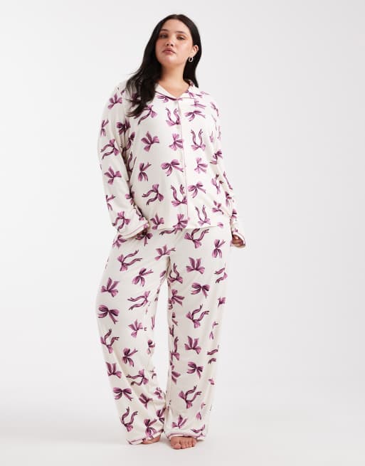Urban Threads Curve – Pyjama, bestehend aus langärmligem Hemd mit Reverskragen und Hose mit Schleifenmuster, 2 von 4