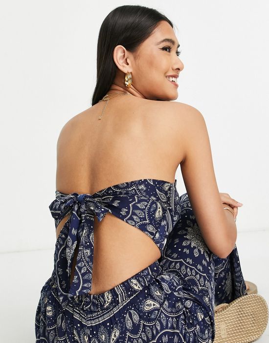 https://images.asos-media.com/products/urban-threads-handkerchief-top-in-bandana-print-part-of-a-set/201802314-2?$n_550w$&wid=550&fit=constrain