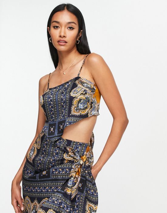 https://images.asos-media.com/products/urban-threads-handkerchief-top-in-paisley-print-part-of-a-set/201802563-1-multi?$n_550w$&wid=550&fit=constrain