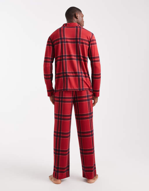 Urban Threads – Jul – Röd, rutig pyjamas med byxor och långärmad skjorta med platt krage, 3 av 4