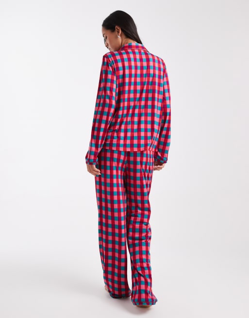 Urban Threads – Jul – Röd, rutig pyjamas med byxor och långärmad skjorta med platt krage, 3 av 4
