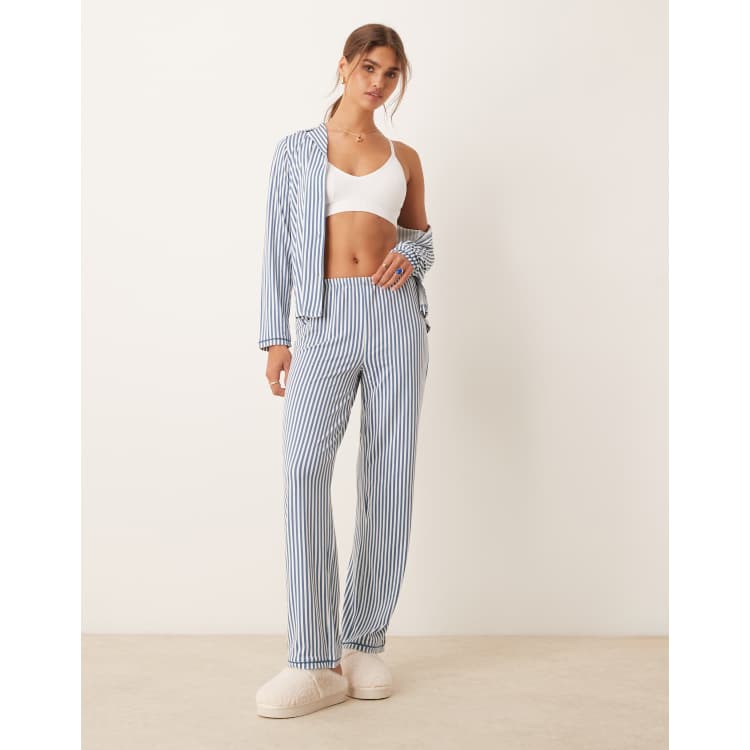 Urban Threads long sleeve revere and pants pajama set in blue