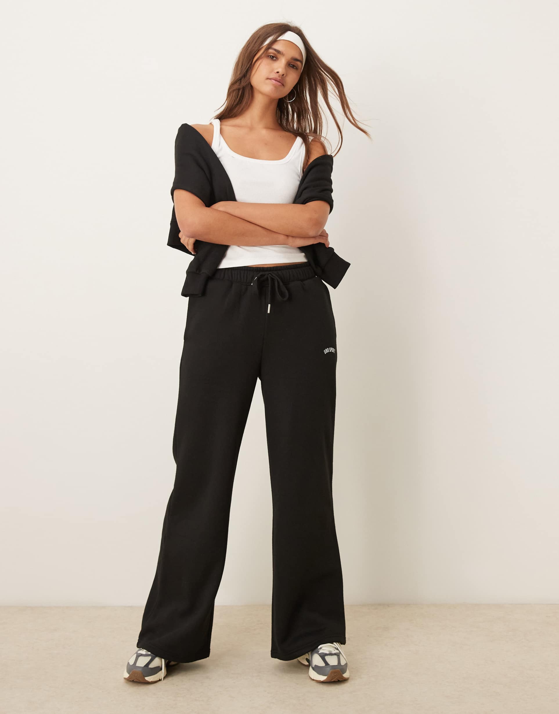 urban threads lounge sporty wide leg sweatpants in black