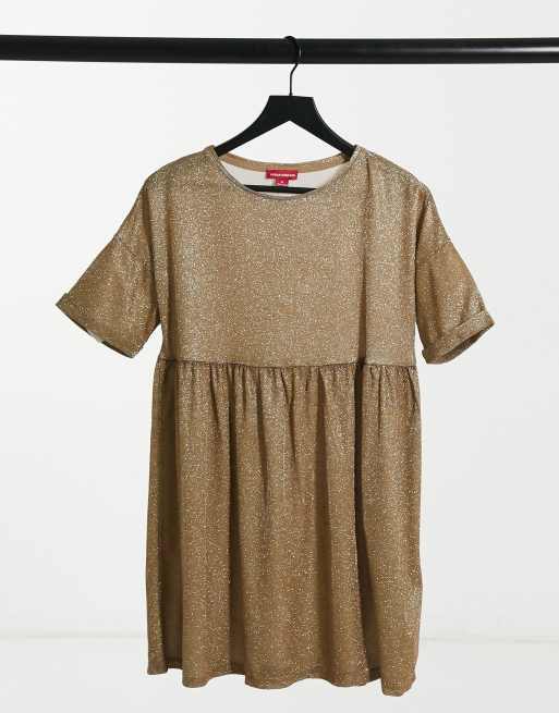 Urban Threads – Luźna sukienka w złotym kolorze