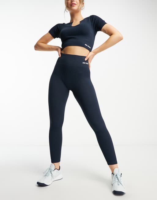 Urban Threads – Marinblå träningsleggings i seamless design