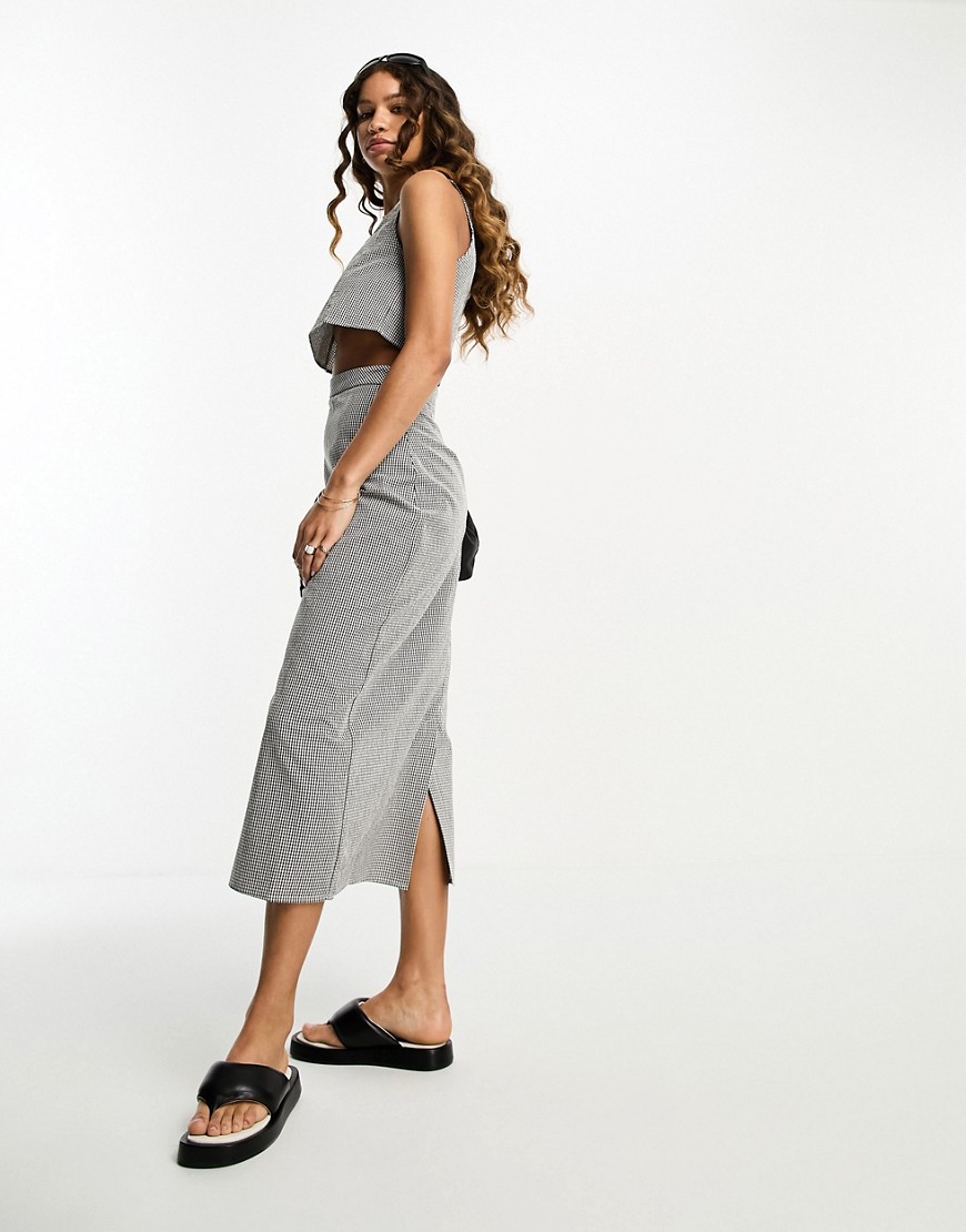 Urban Threads midaxi skirt co-ord in black gingham