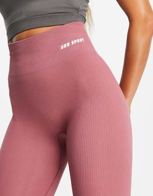 Urban Threads - Naadloze fitnesslegging in donkerlila, 3 van 4