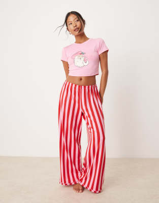 Urban Threads Petite Christmas cowboy santa polyshort sleeve t shirt and trouser pyjama set in pink and red stripe print-Multi φωτογραφία