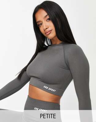 Urban Threads Petite – Mörkgrå top för träning med seamless design ASOS