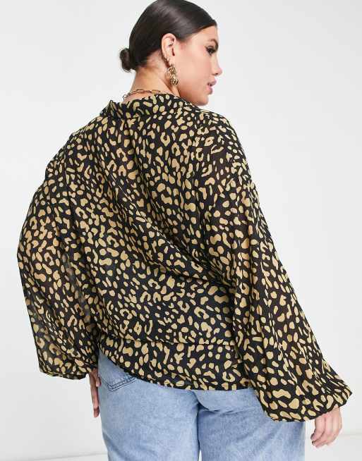 Urban Threads Plus long sleeve shirt in leopard print, 4 of 4