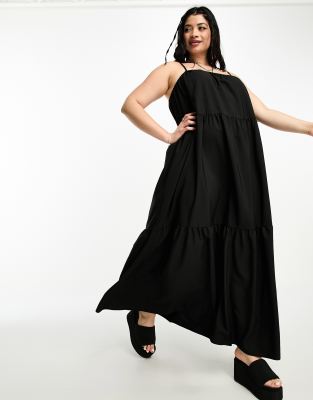 Urban Threads Plus tiered maxi dress in black