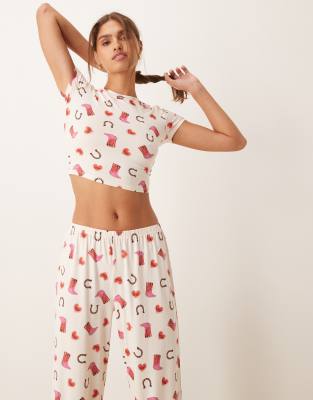 poly t-shirt and pants pajama set in cowboy boot print-Multi