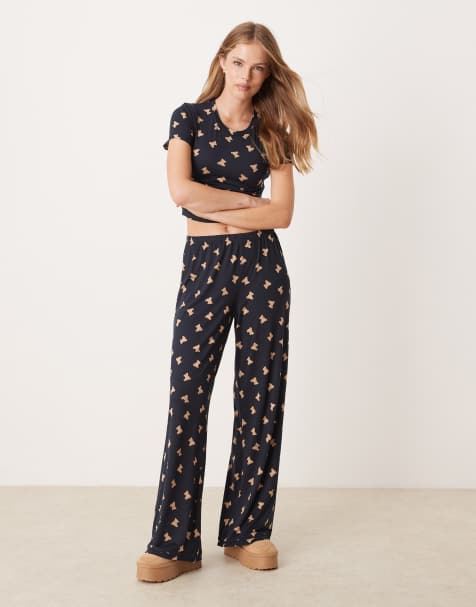 Urban Threads poly t-shirt and trouser pyjama set in navy teddy bear print - view 1