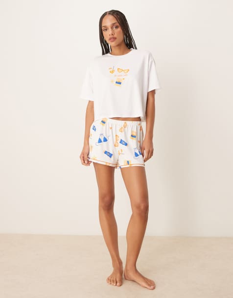 Urban Threads pyjama set in la dolce vita print - view 1