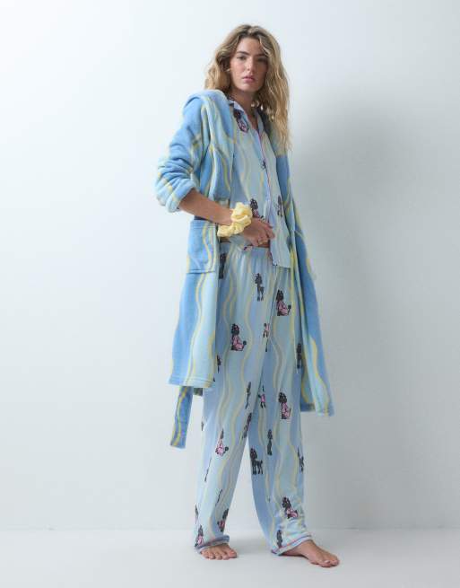 Urban Threads - Pyjamassæt med badekåbe med hætte med blåt bølgeprint, 3 af 3