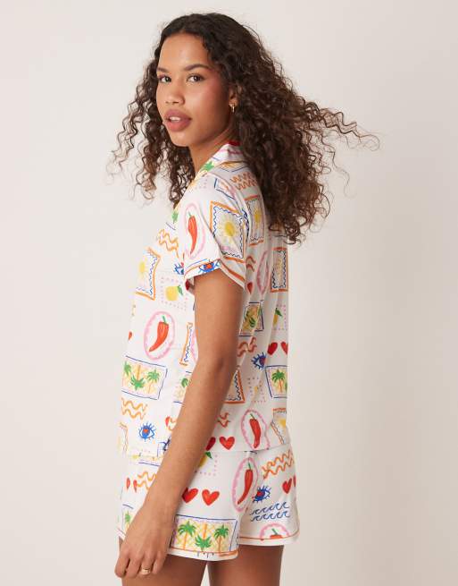 Urban Threads revere pyjama short sleeve shirt and shorts in chilli palm print, 3 of 4