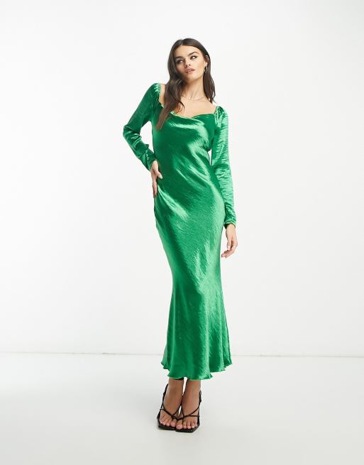 Urban Threads - Robe mi-longue satinée à col bénitier - Vert