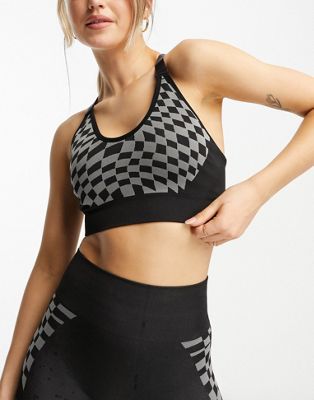 Urban Threads seamless racer back crop top in checkerboard print-Grey