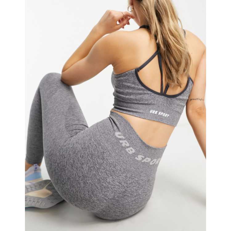 Gymshark High waisted Seamless Leggings Size Medium Heathered Gray