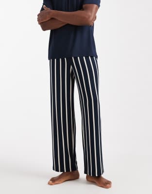 Urban Threads T-shirt And Pants Pajama Set In Blue