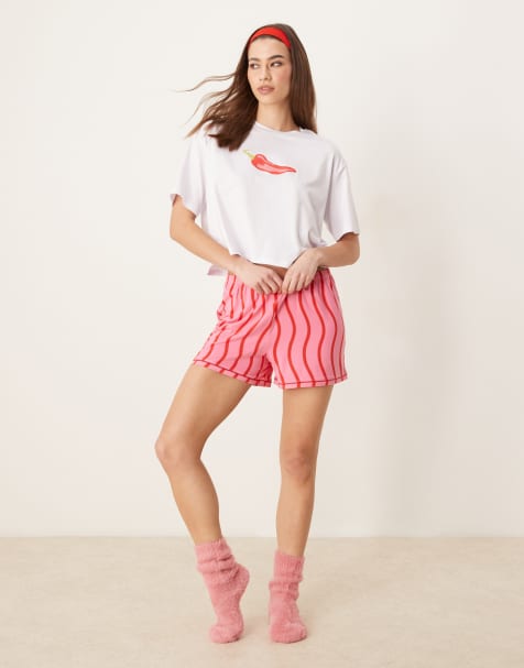 Urban Threads - T-shirt corta oversize con stampa di peperoncino in coordinato - view 1