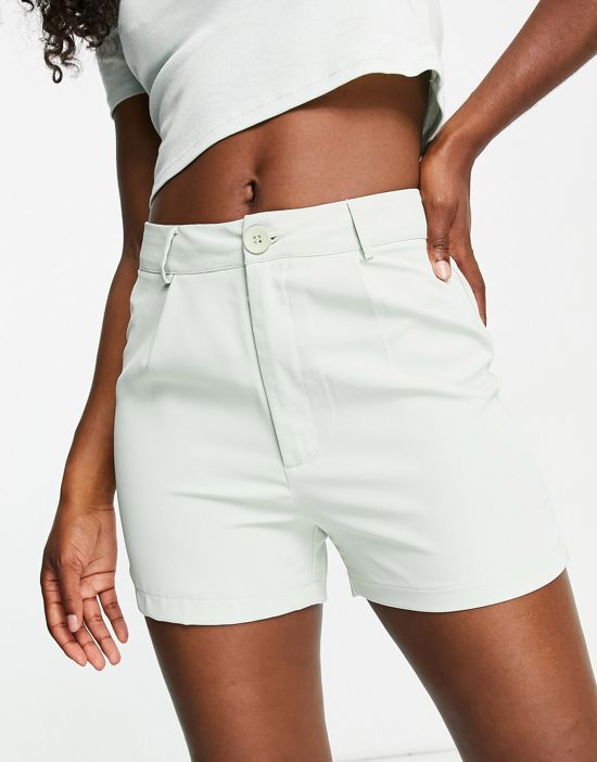 https://images.asos-media.com/products/urban-threads-tailored-high-waisted-shorts-in-sage-green/201802474-1-sagegreen?$n_550w$&wid=550&fit=constrain