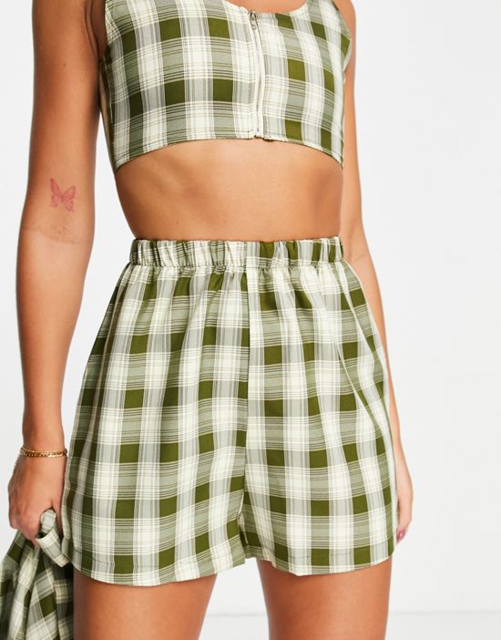 https://images.asos-media.com/products/urban-threads-tailored-shorts-3-piece-in-check-part-of-a-set/202480924-3?$n_550w$&wid=550&fit=constrain