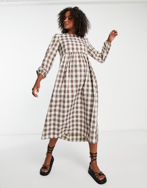 Urban Threads Tall midi smock dress in brown check, 2 of 4