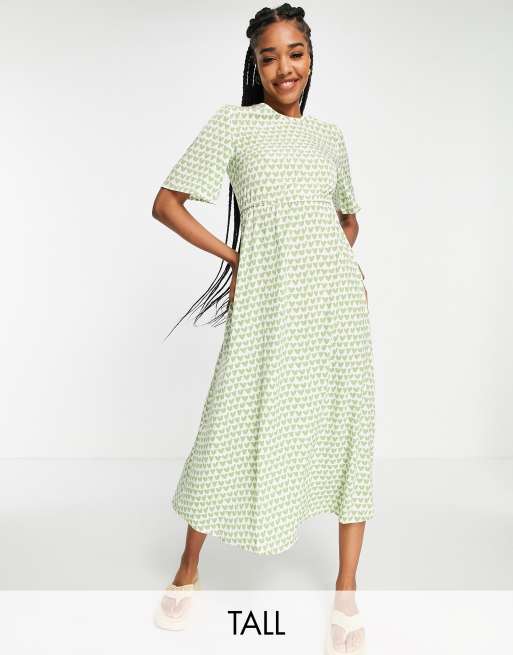 Urban Threads Tall - Robe mi-longue à imprimé cœurs - Vert sauge