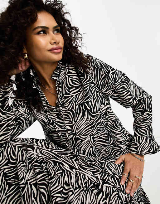 Wallis 2025 zebra dress