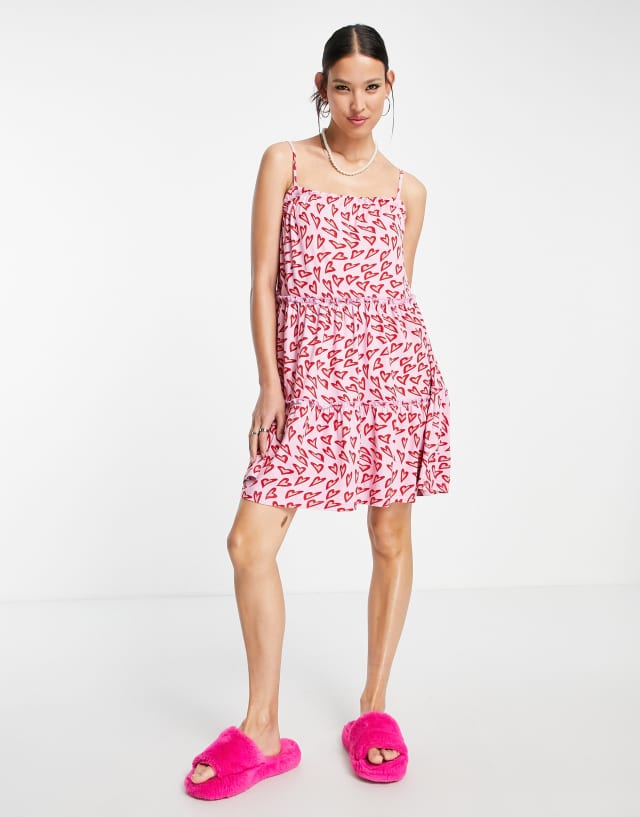 Urban Threads tiered swing dress in heart print